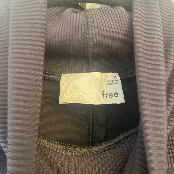Aritzia Wilfred Mock-neck Top - Picture 2 of 2